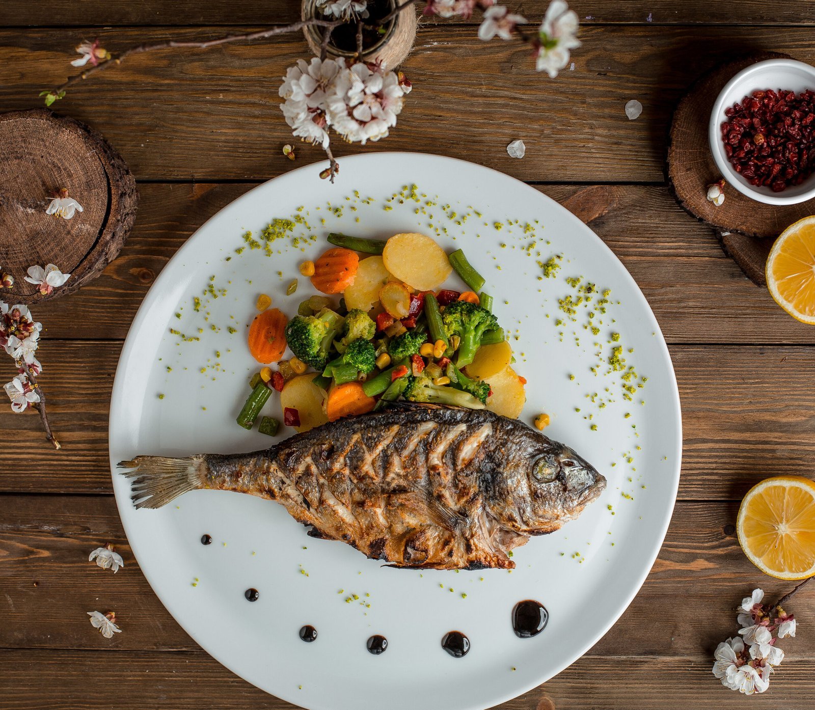 fried-fish-with-vegetables-plate-scaled.jpg
